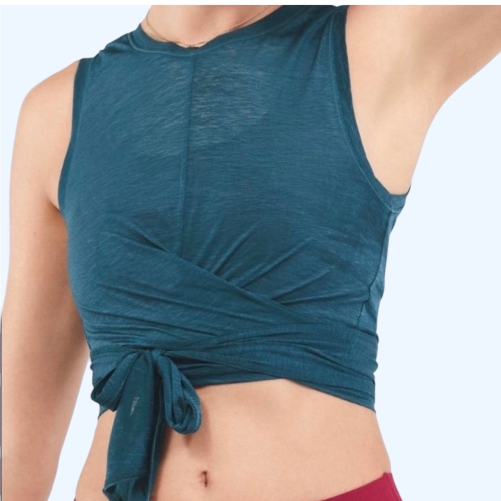 Fabletics Wrap Crop Tank
